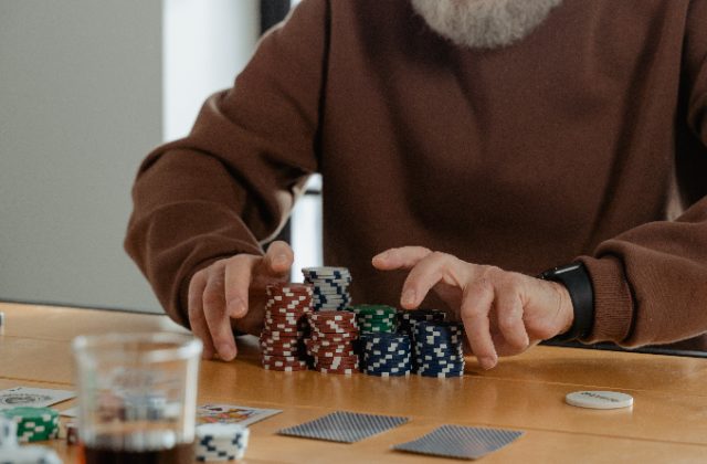 poker chips gambling