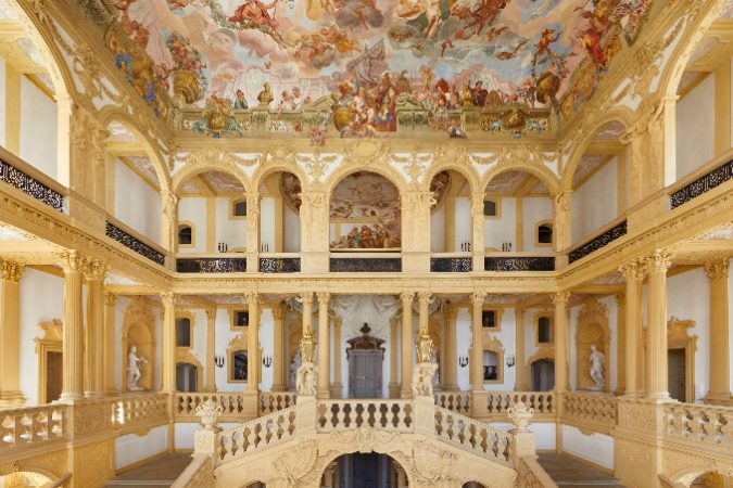 Weissenstein Schloss Bavaria Airbnb castle palace entrance
