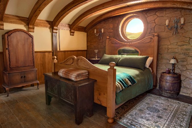 Hobbiton Airbnb bedroom