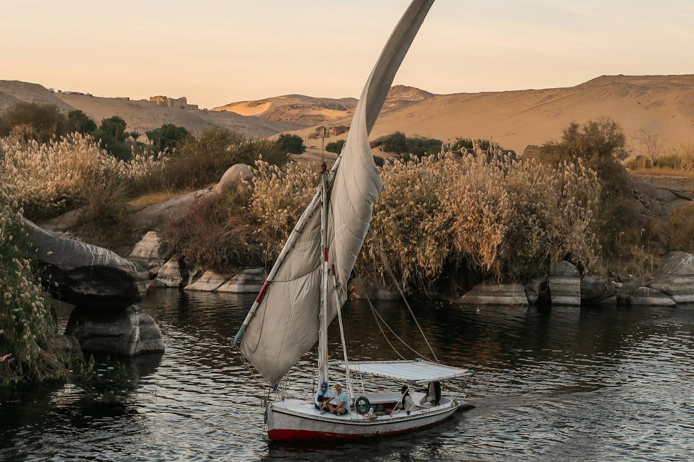 Nile boat cruise pexels ozgomz 1755390